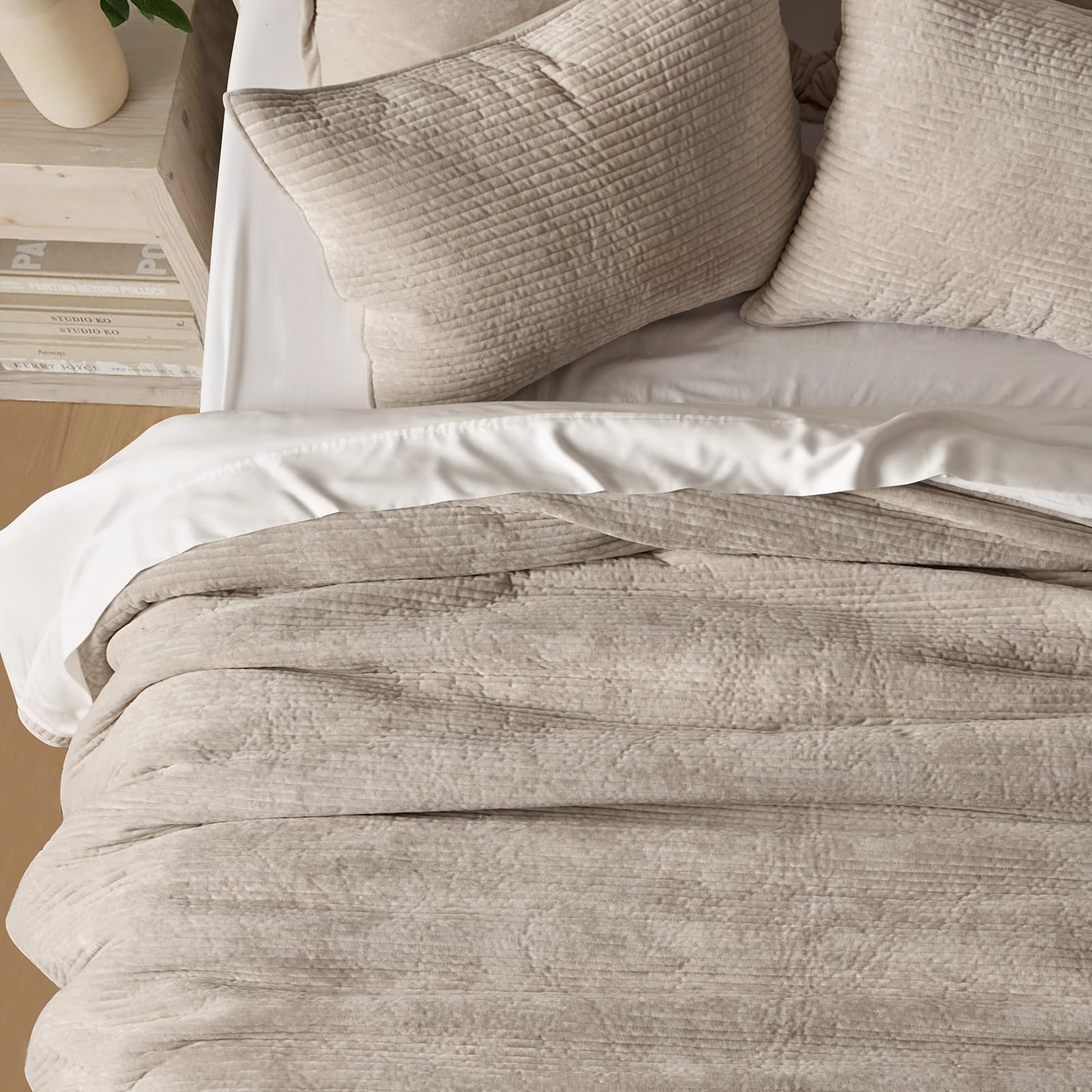 EverGrace Velvet Quilt King, Oeko-Tex certified materials for skin-friendly bedding
