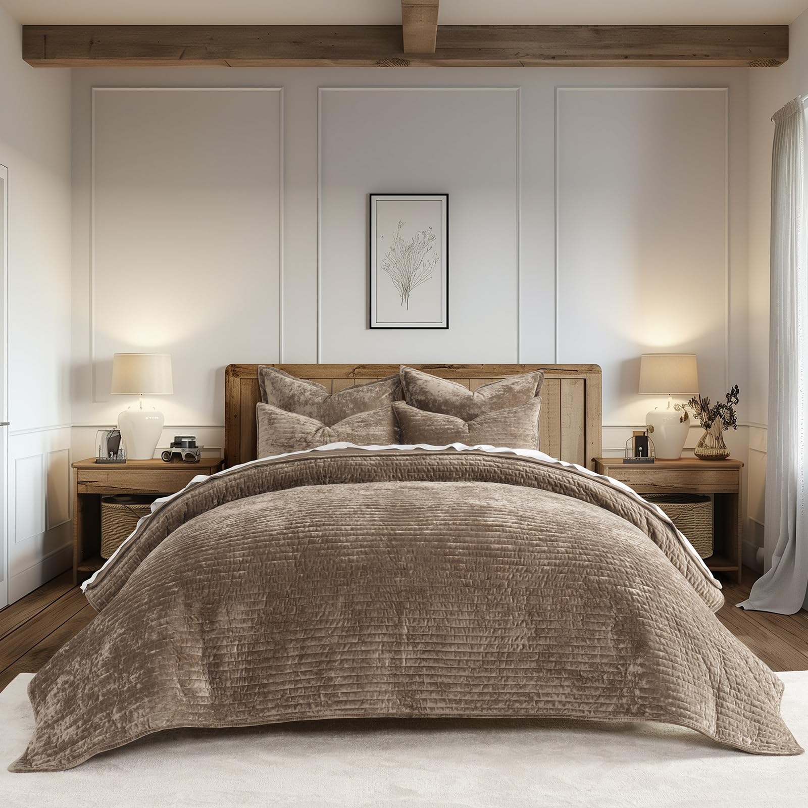 EverGrace velvet quilt set king-size with shimmering fabric for a luxurious focal point.