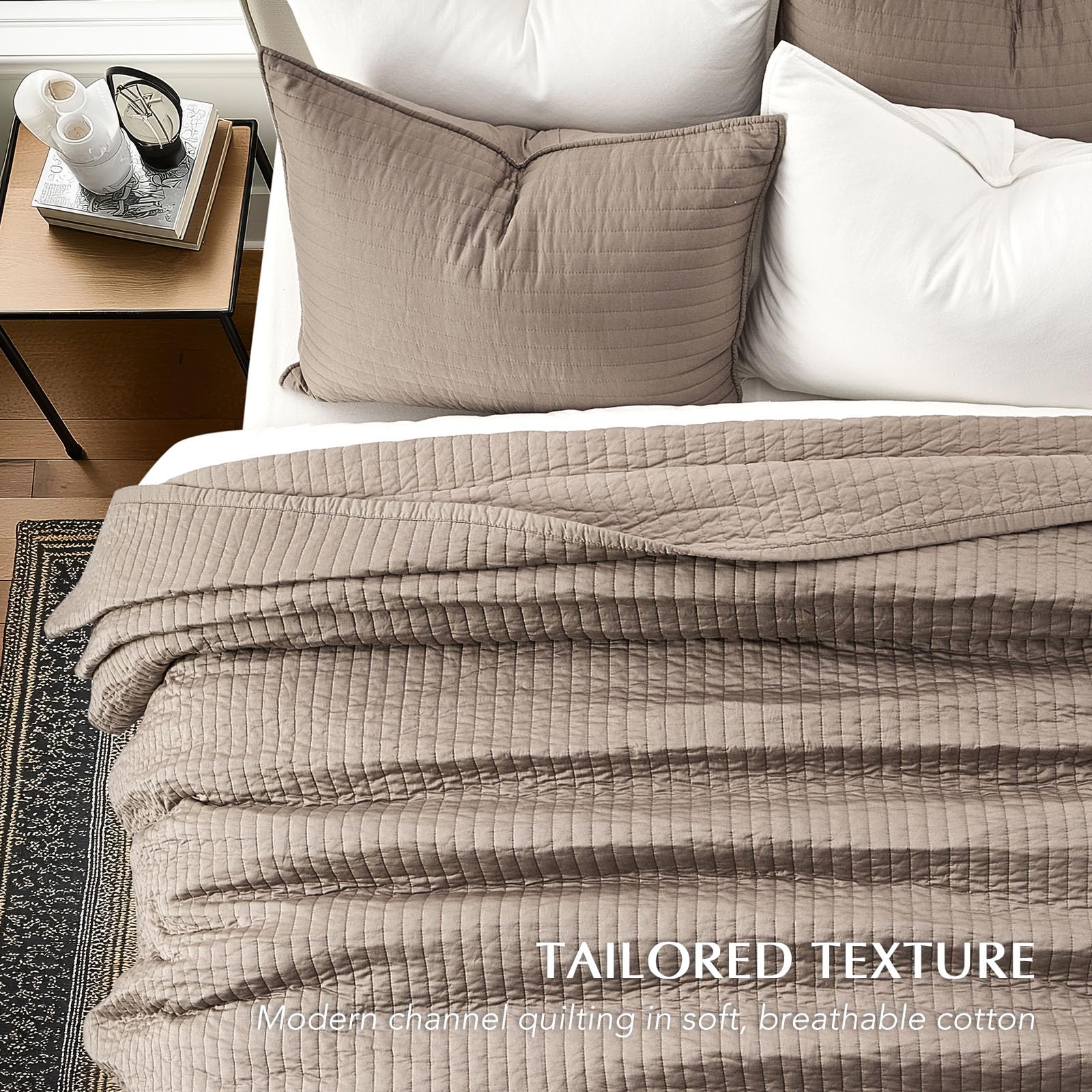 Evergracehome 100% cotton face with sateen finish for breathable comfort.