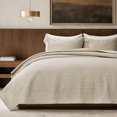 Evergracehome Channel Stitch quilt close-up showcases breathable cotton sateen softness.