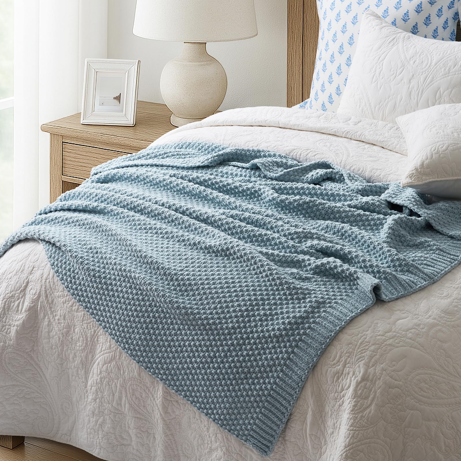 Evergracehome machine washable chenille throw for easy care and longevity