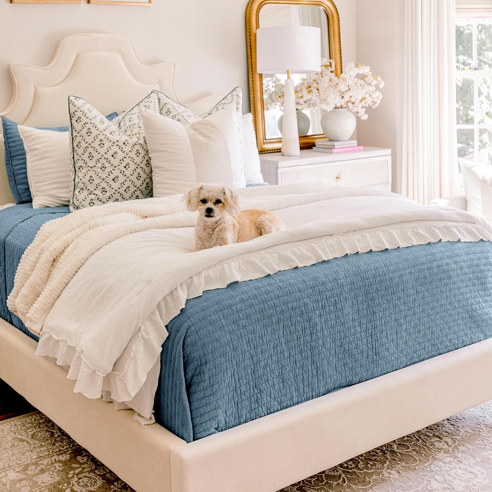 EVERGRACEHOME dusty blue bedroom decor with calm tones