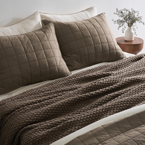 EVERGRACEHOME durable plush fabric designed for daily living