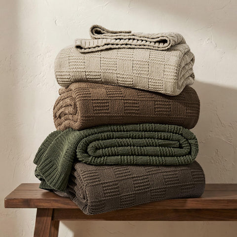 EVERGRACEHOME elegant texture and finish complement modern décor