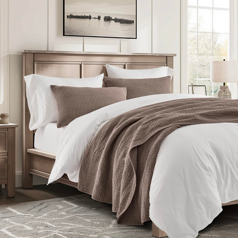 Evergracehome king-size dimensions ensure full coverage and stylish layering.