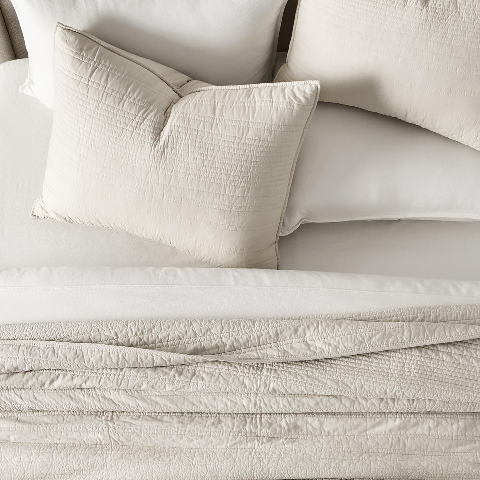 EVERGRACEHOME Modern Lines stitching detail on Birch quilt demonstrates durability.
