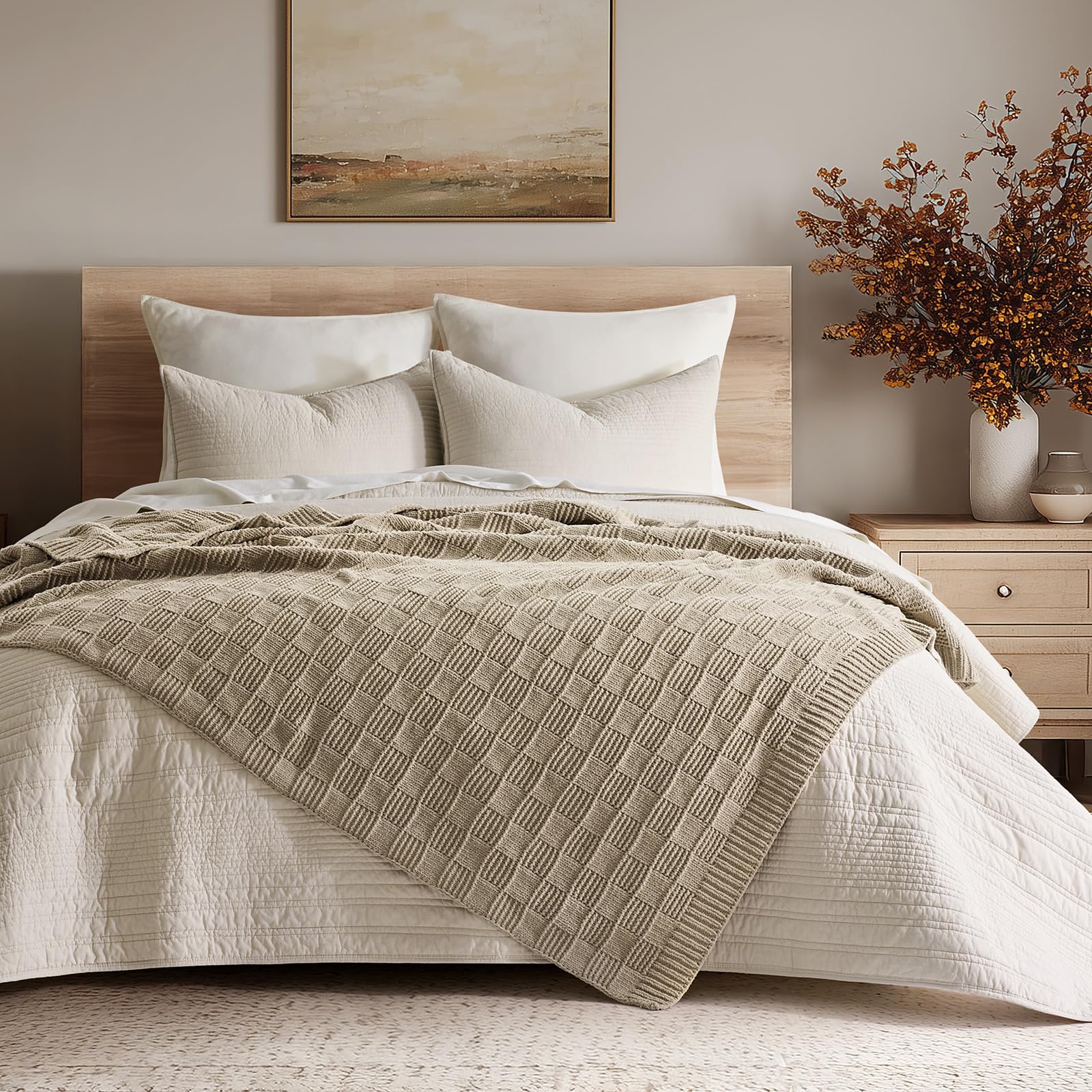 EVERGRACEHOME premium chenille yarn closeup highlights durable craftsmanship