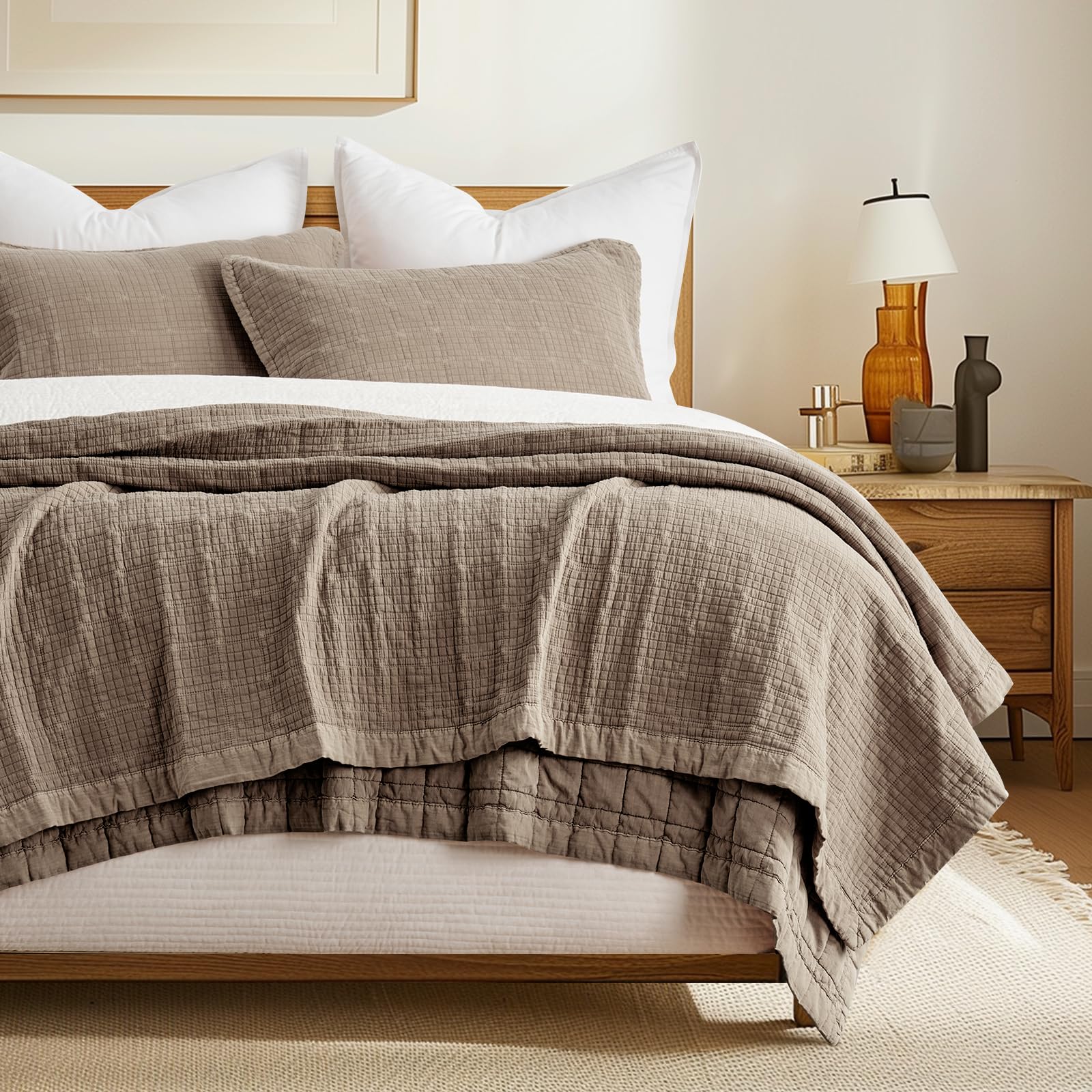 Evergracehome stonewashed cotton quilt king coverlet offers breathable, cloud-soft warmth for all seasons.