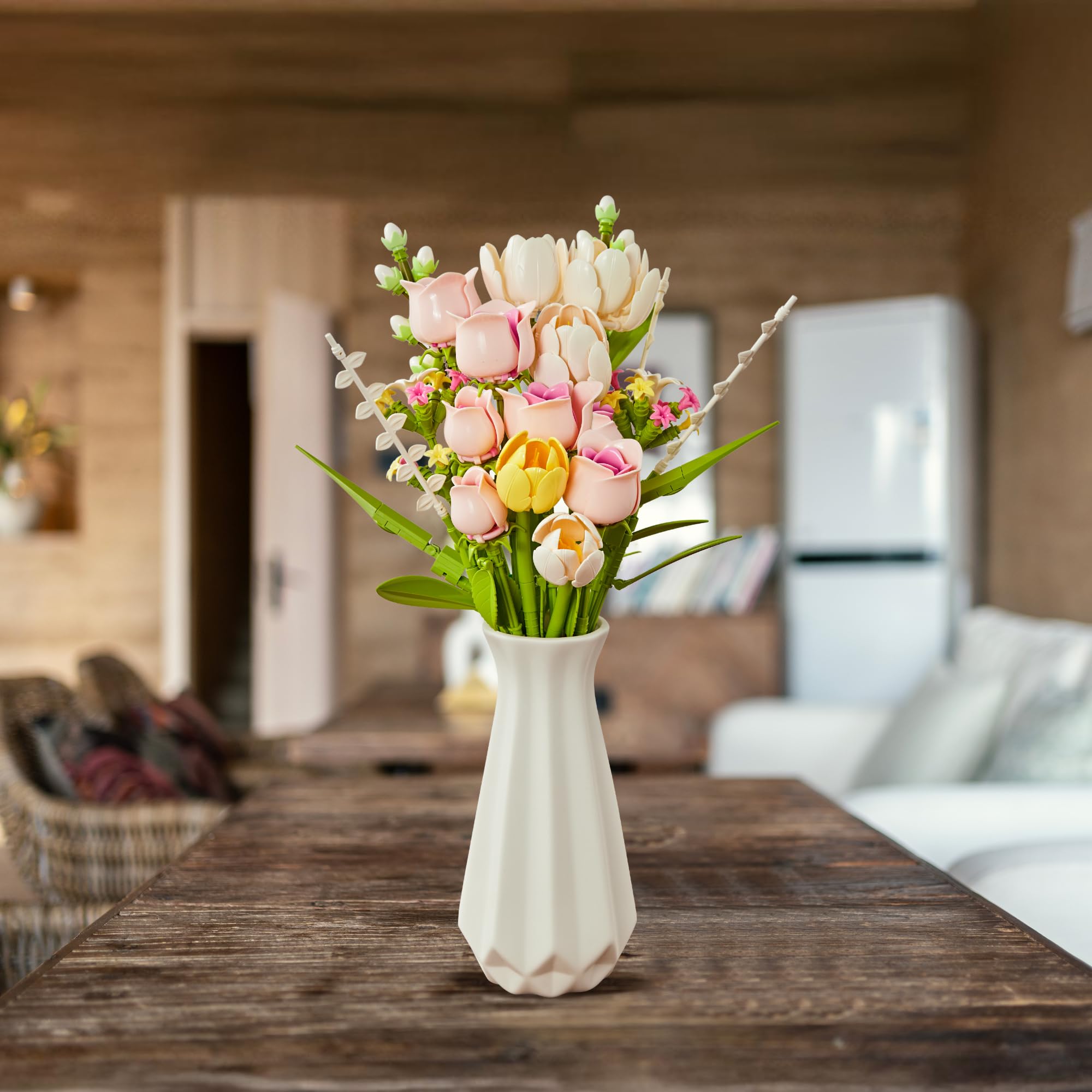 EWED bouquet decor that stays vibrant without maintenance.