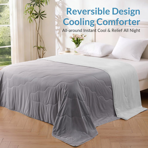 Exclusivo Mezcla cooling comforter on bed shows even drape across queen bed