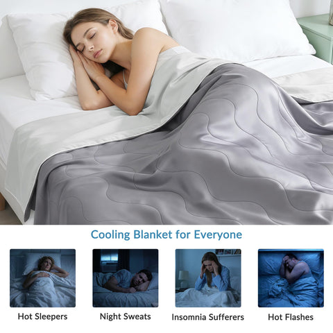 Care label for Exclusivo Mezcla cooling comforter detailing washing instructions