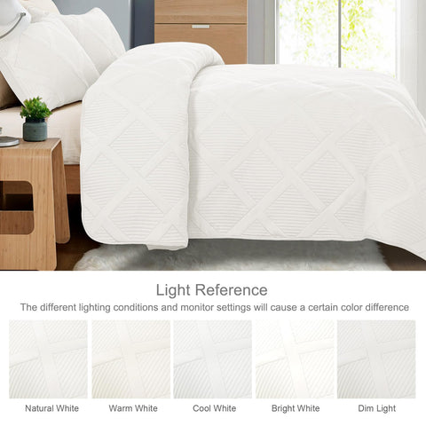Exclusivo Mezcla oversized king quilt white reversible pattern close-up