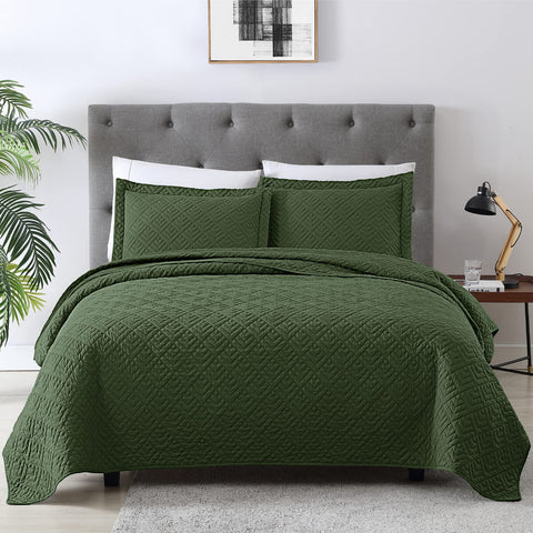 EXQ Home olive green quilt set front view with modern squares pattern
