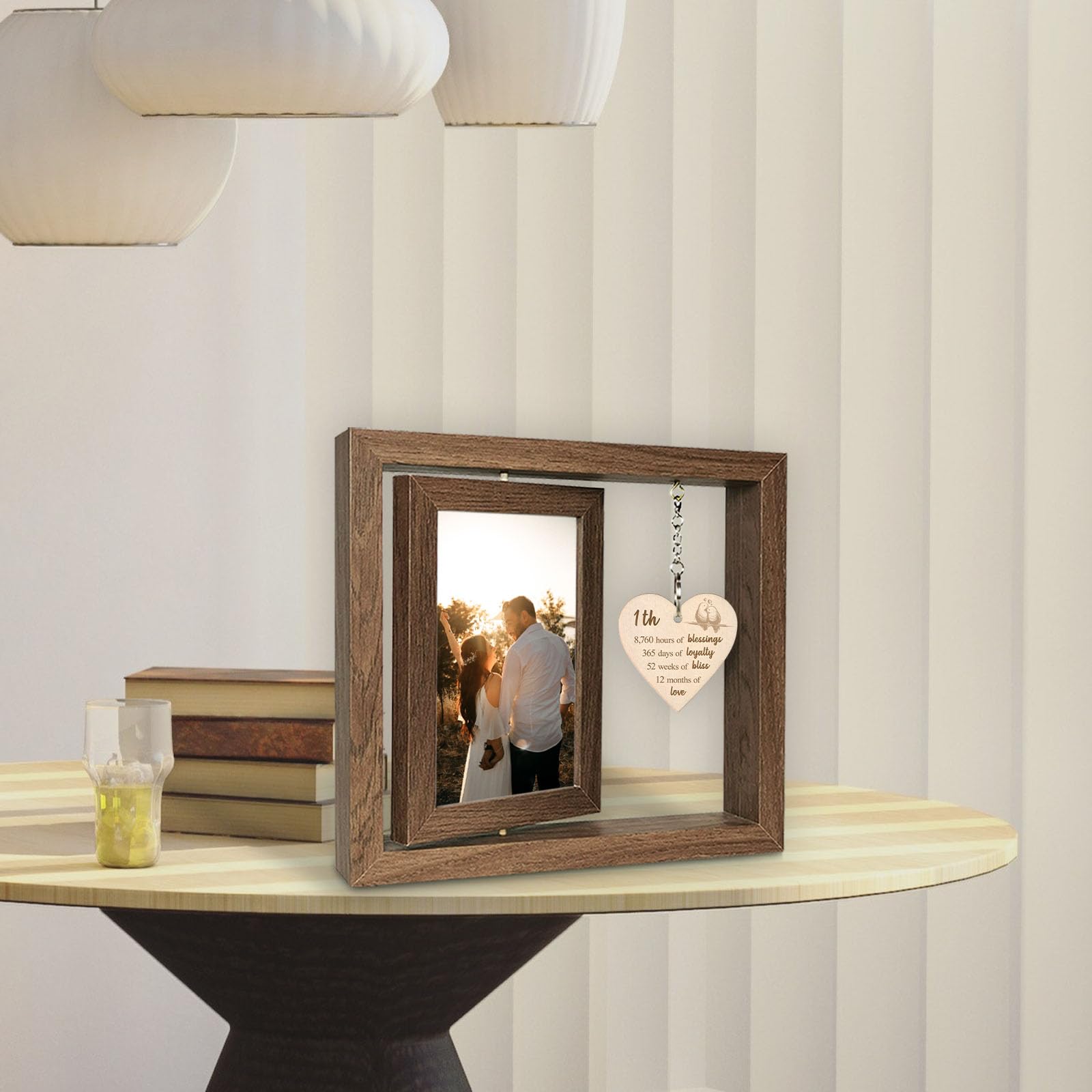 EYITUPC frame features heart-etched quote for sentimental touch.