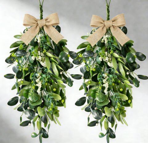 EYNDYN 22-inch eucalyptus wreath for front door, welcoming guests with natural greenery