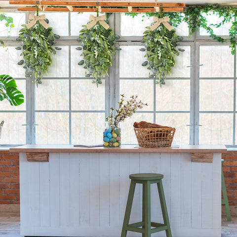 EYNDYN front door wreath enhances porch and entryway appeal