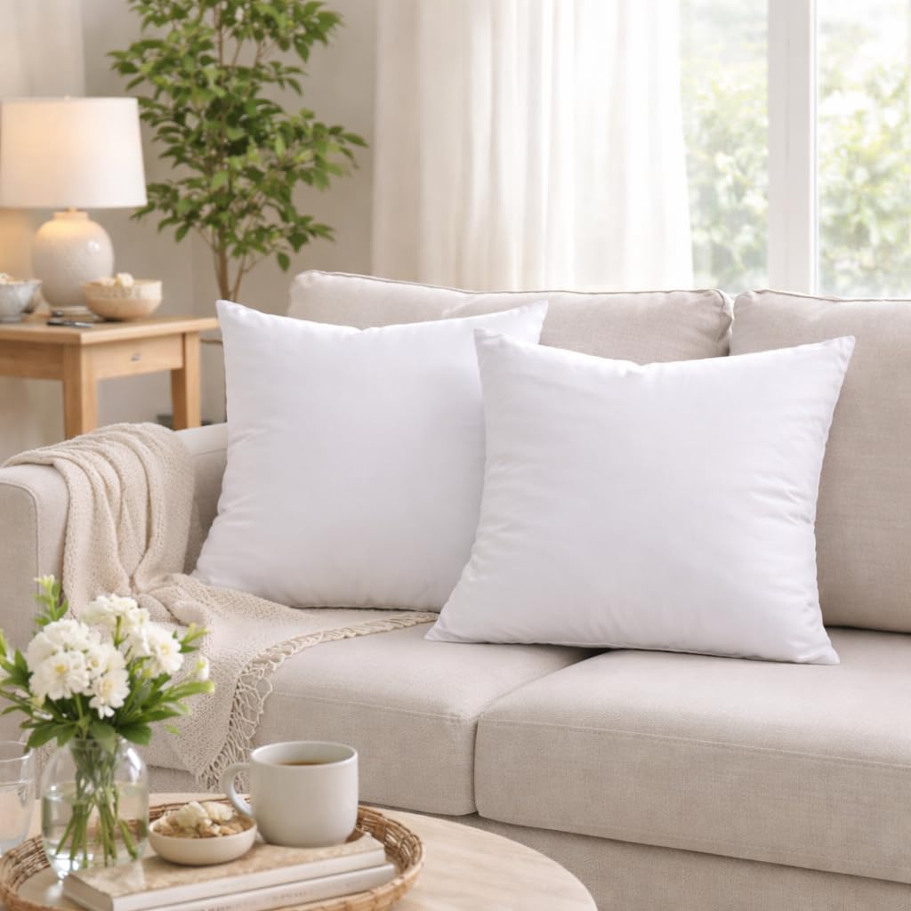 Fabornus 18x18-inch pillow insert close-up reveals soft polyester filling and shape retention.