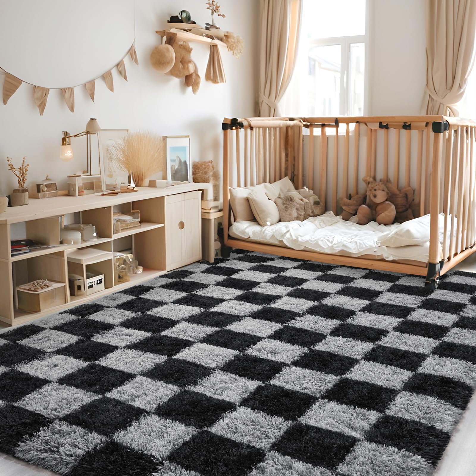 FALARK non-slip bottom ensures secure grip on indoor flooring