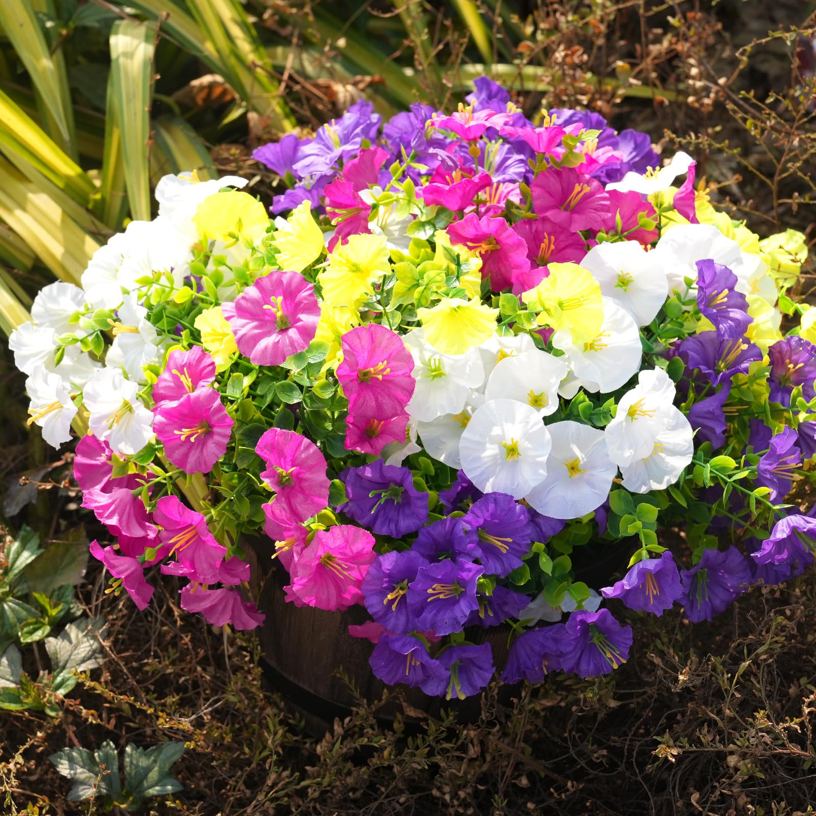 Fanfantoey outdoor arrangement with removable blooms for flexible styling.