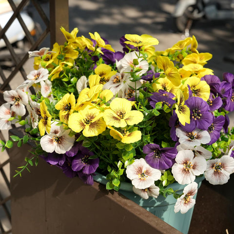 Fanfantoey durable outdoor flowers stay vibrant year-round