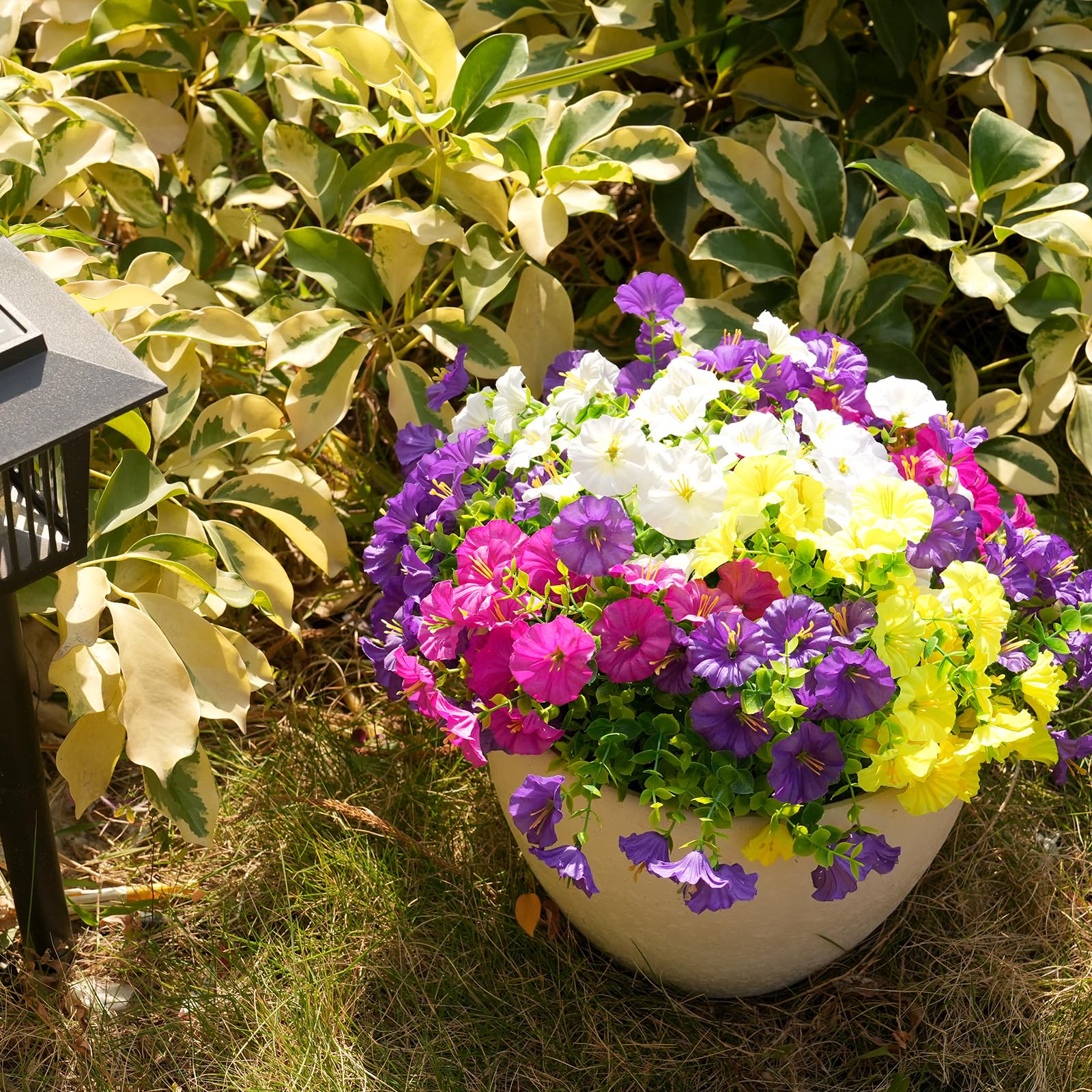 Fanfantoey silk stems bendable for easy garden box styling.