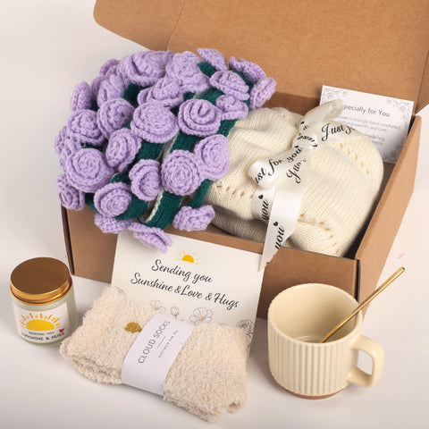 FantasDeck gift box presents the set beautifully for gifting.