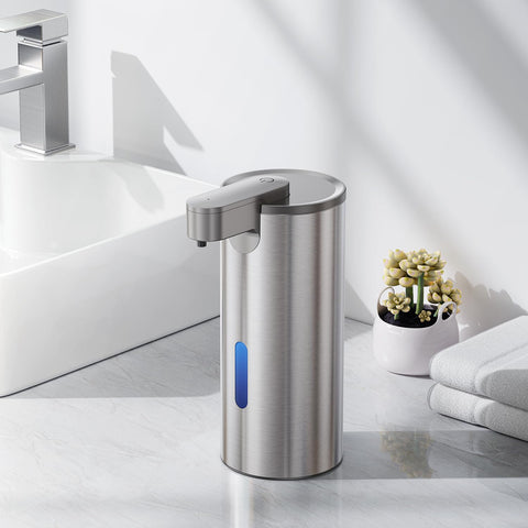 Fantictas easy-clean stainless steel surface simplifies maintenance