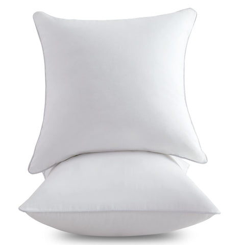 Favriq 18x18 pillow inserts bundle with cotton cover, ideal for refreshed living room cushions.