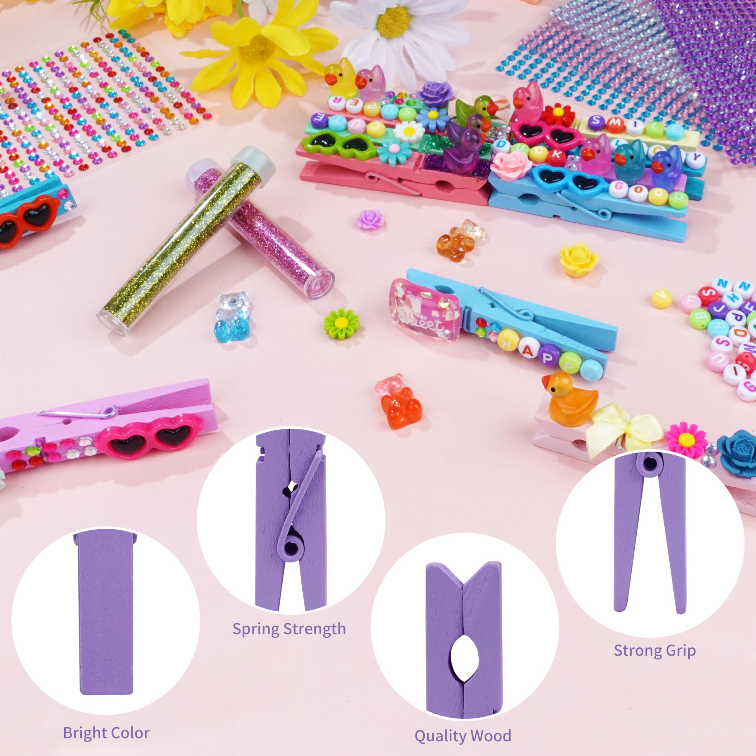 Fayoo alphabet beads enable personalized names and short messages.