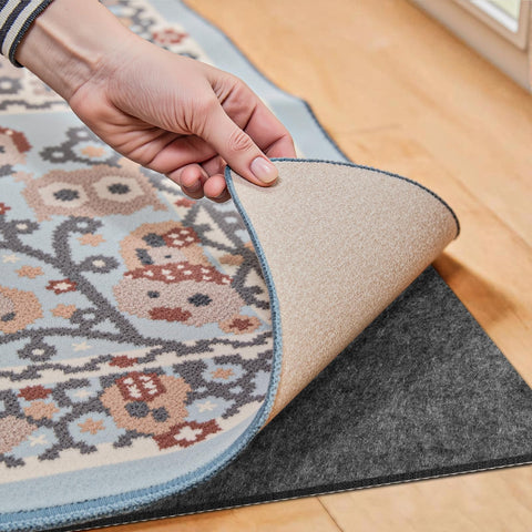 Fchuswty waterproof rug pad 5x8ft protects hardwood floors and rugs.