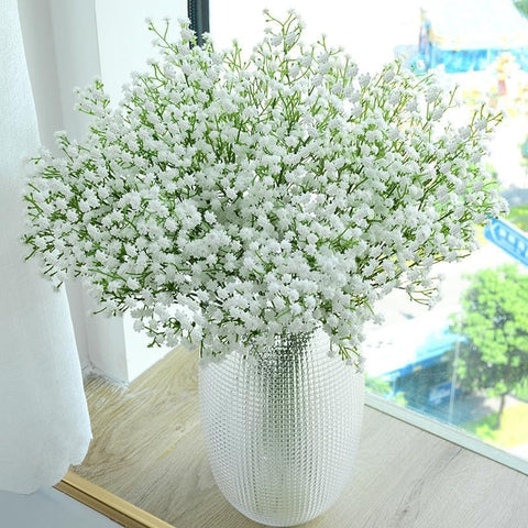 FelineFold Babys Breath 120pcs real-touch look enhances any floral display.