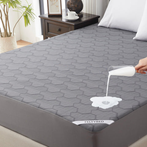 FELTYBED king size waterproof protector with 3D fabric for breathable, cooler nights.