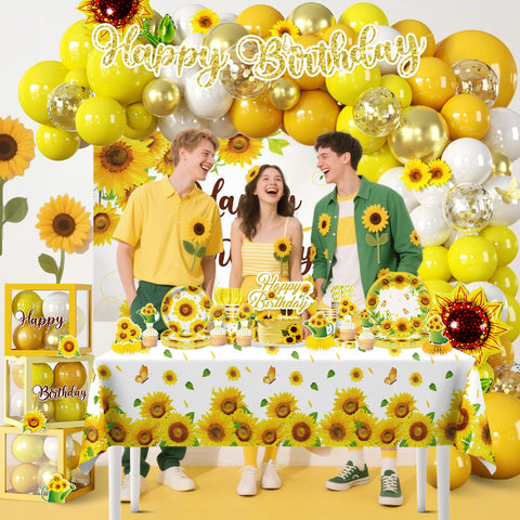 Fexivo foil balloons add sparkle for memorable photos