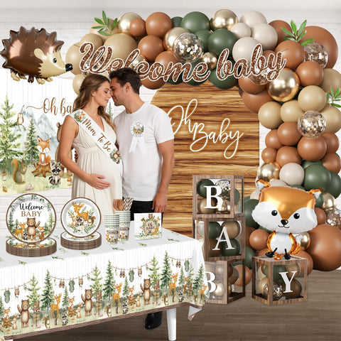 Fexivo cake topper complements dessert displays with woodland flair.