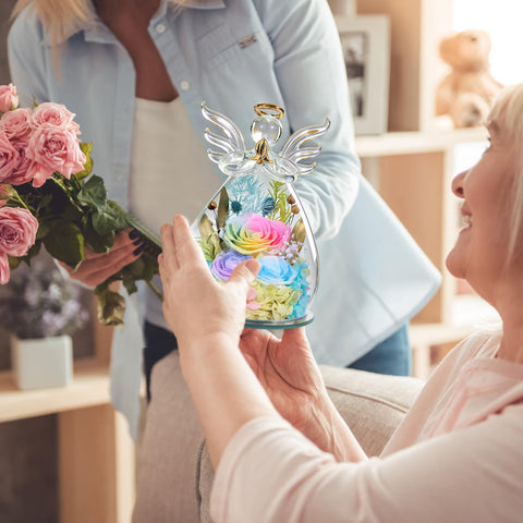 FIACO eternal rose in glass dome preserves color for years of brightness.