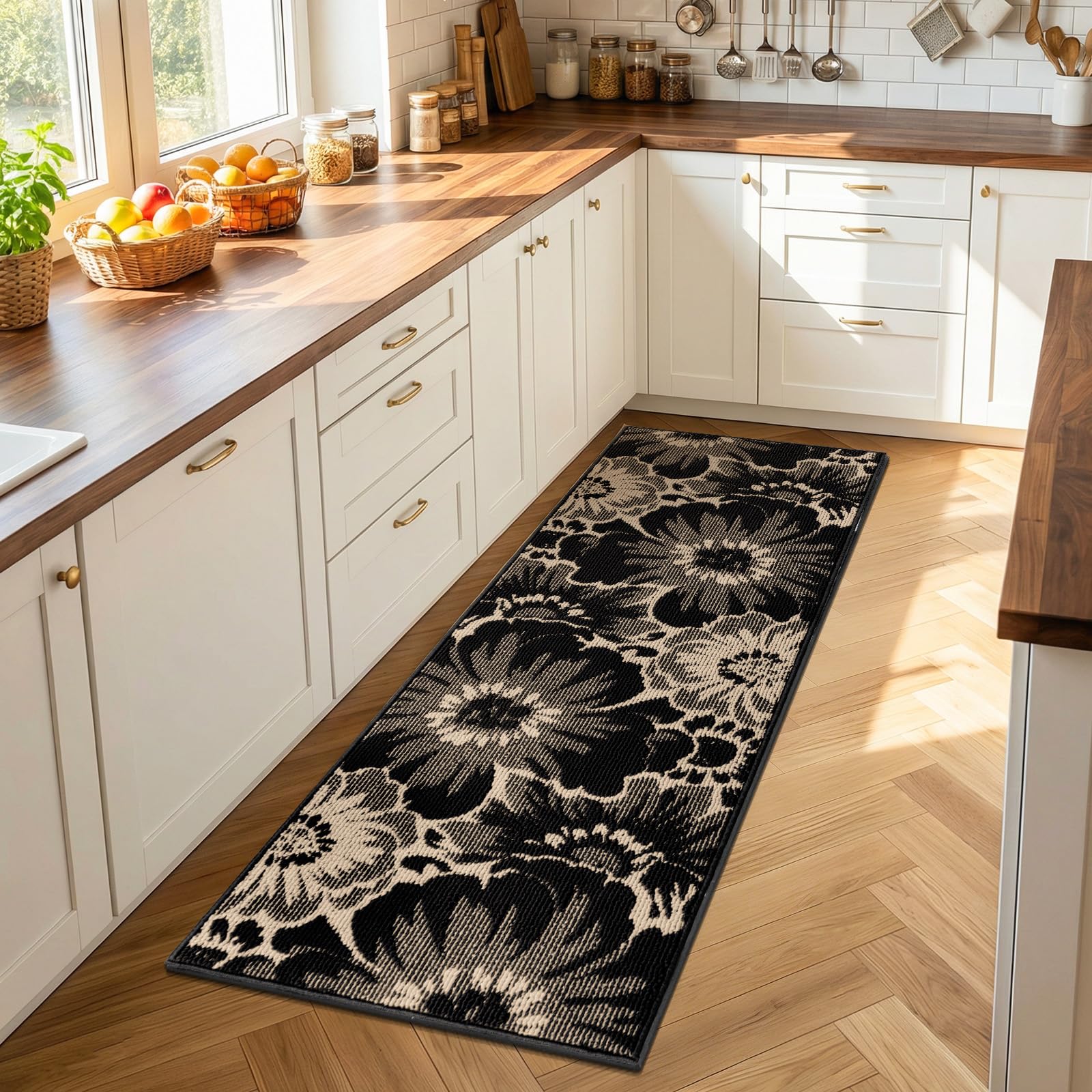 Findosom black and beige boho rug complements modern decor.