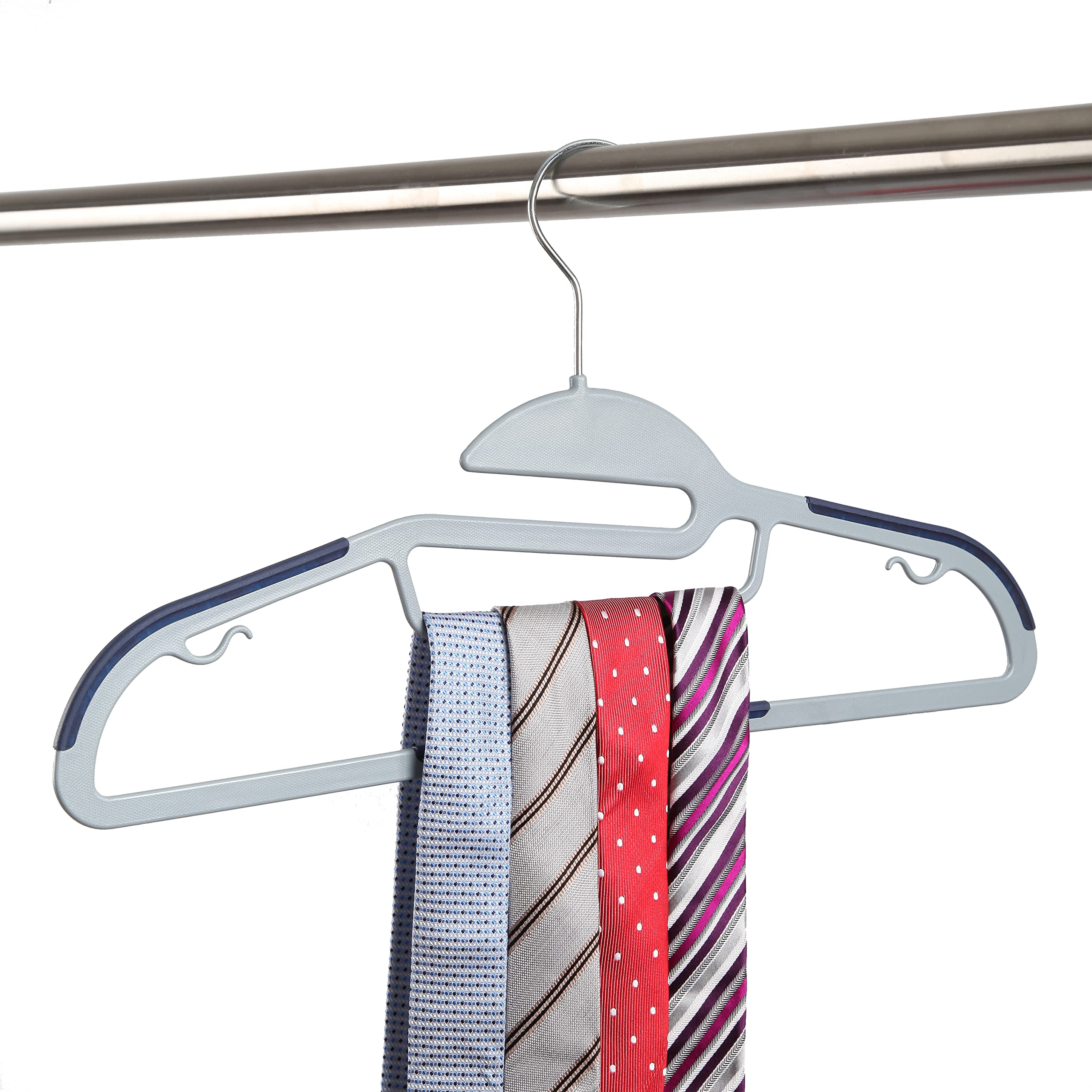 Finnhomy hangers protect collar design for easy dressing