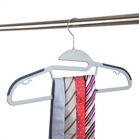 Finnhomy hangers protect collar design for easy dressing