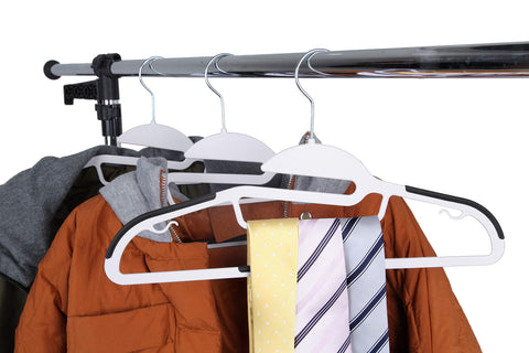 Finnhomy secondary bar adds space for ties and scarves