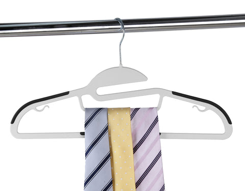 Finnhomy ultra-slim profile hangers maximize closet space