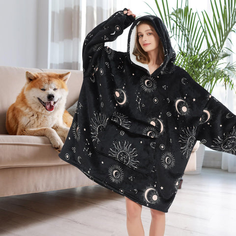 Fiosnow sun and moon hoodie back view highlights generous coverage for chilly evenings.