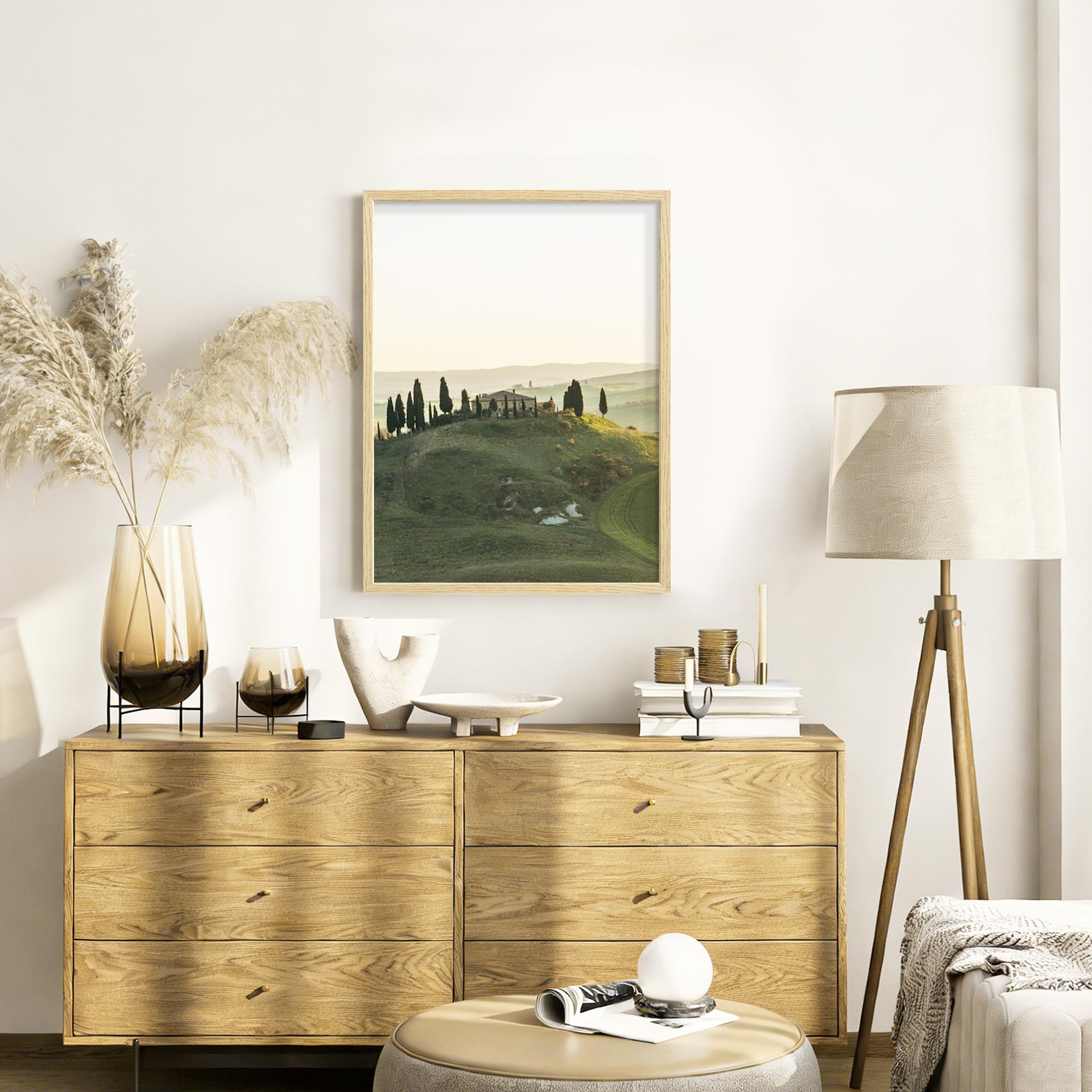 Fisnish natural oak wood grain close-up highlighting warm tone and durability.