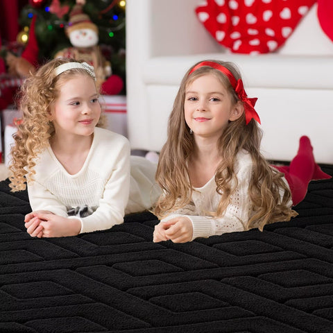 Flagover memory foam cushioning provides gentle support underfoot.