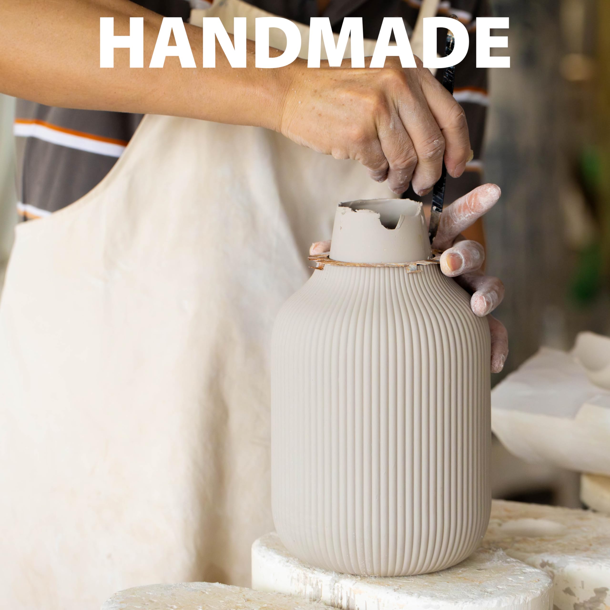 Flature grooved vase with bouquet highlights waterproof design for longevity