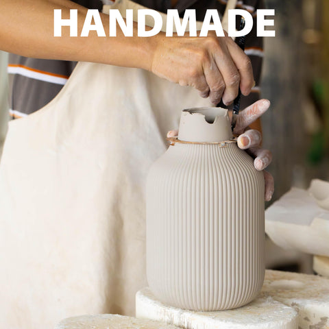 Flature grooved vase with bouquet highlights waterproof design for longevity