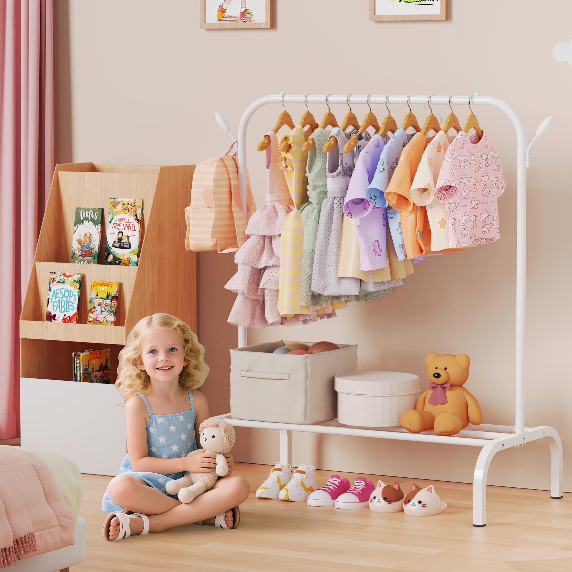 FLOUREE storage shelf helps organize shoes and toys