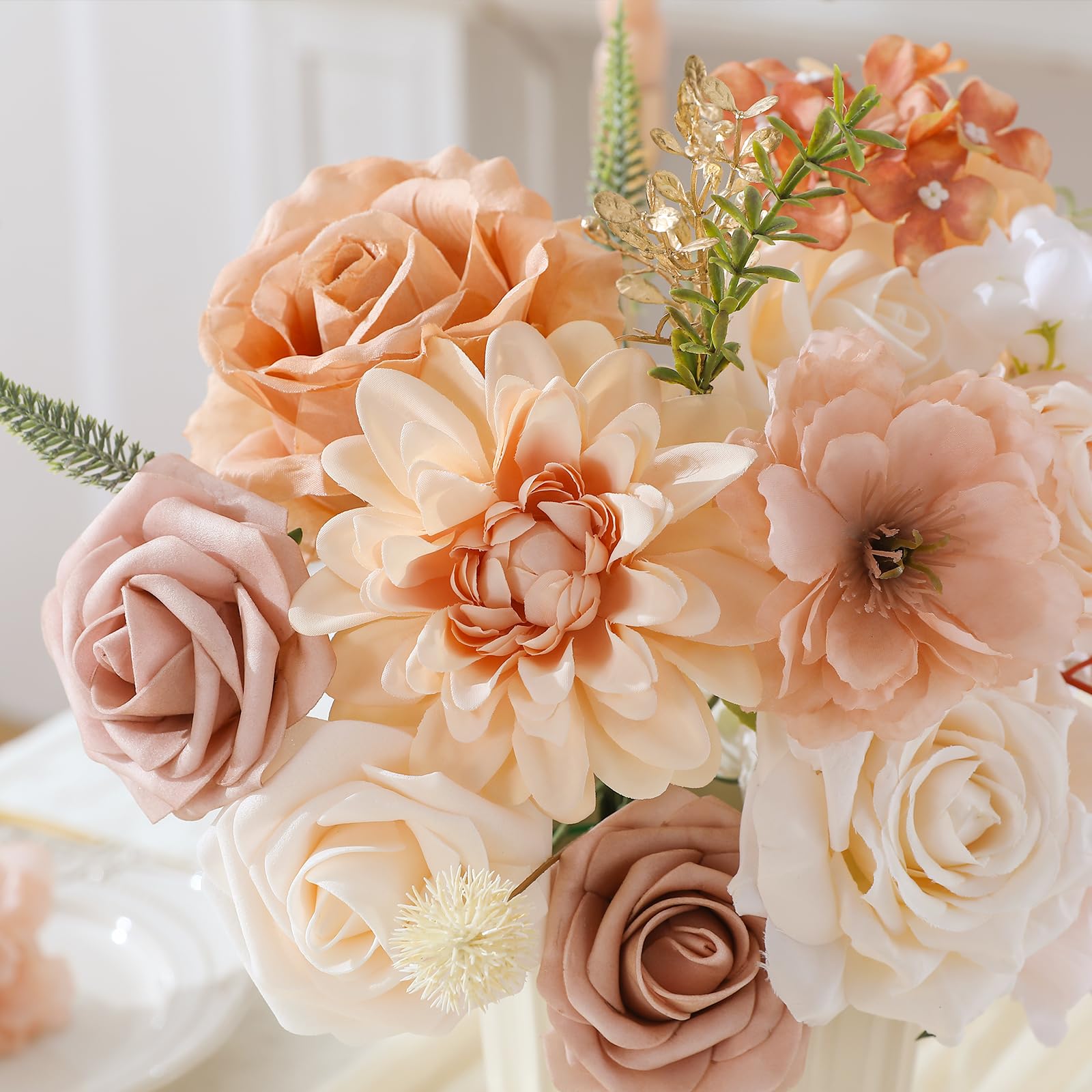 Floweroyal table centerpiece arrangement with vibrant, maintenance-free blooms
