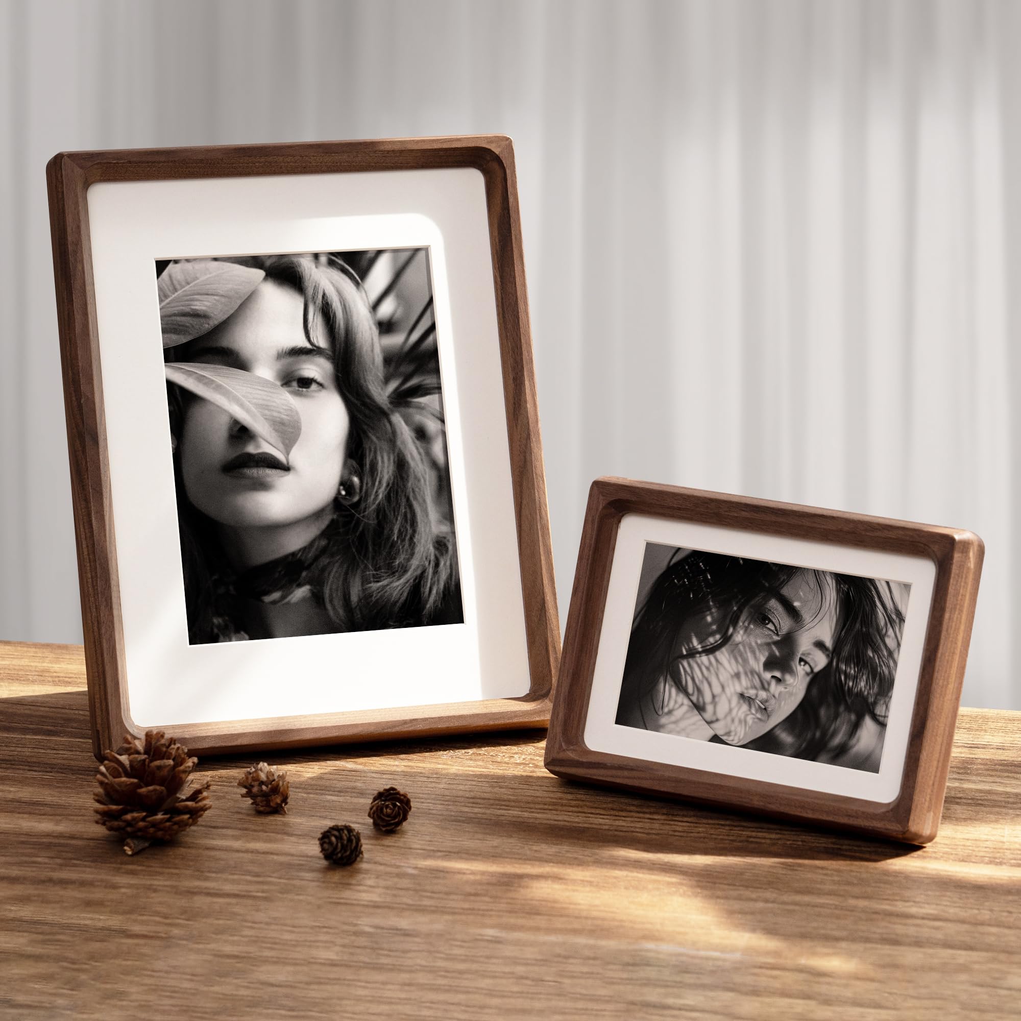 Flyjoe walnut frame side detail shows rounded corners and a durable, non-toxic finish.