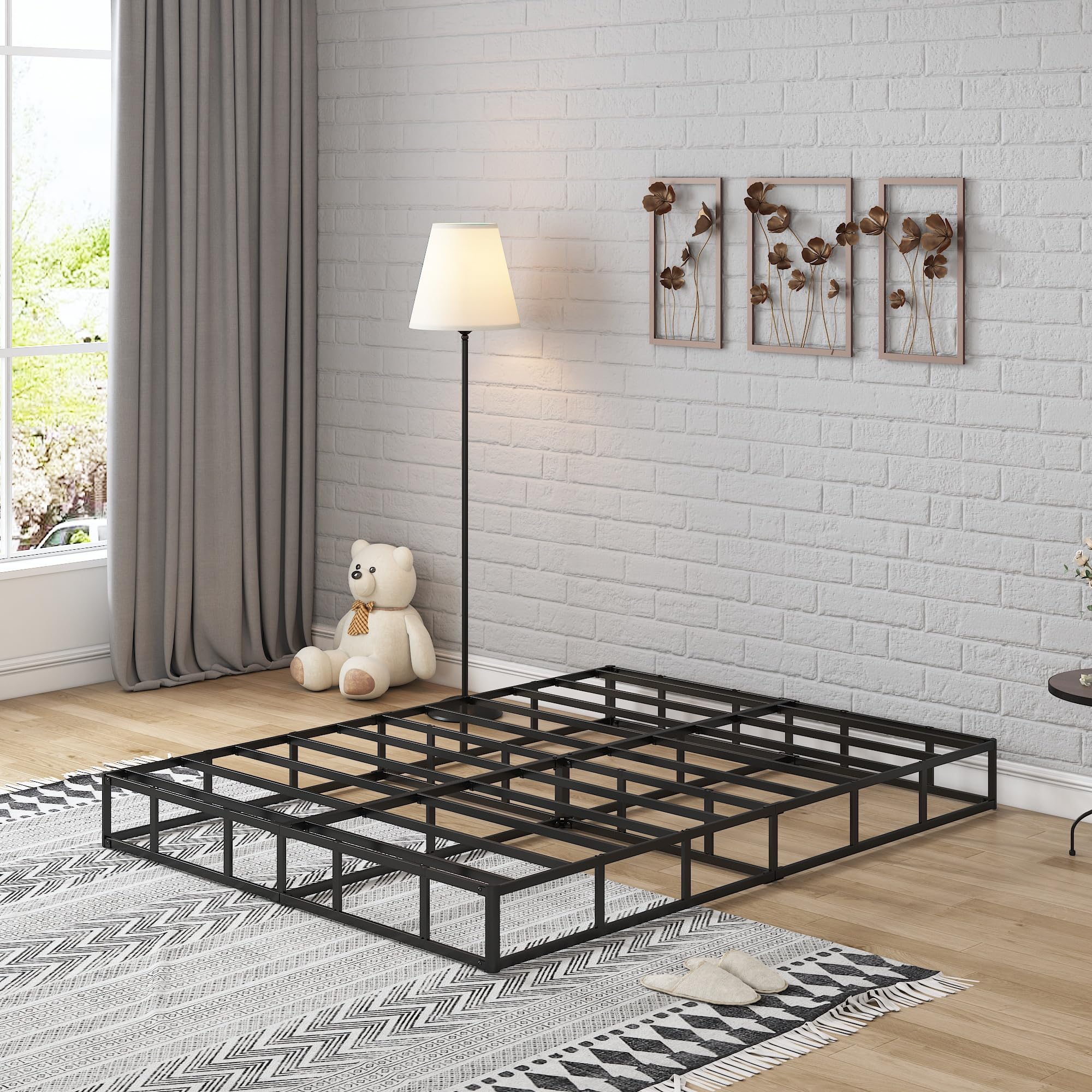 Edge detail of the FMDMR box spring showcasing solid construction and neat finish