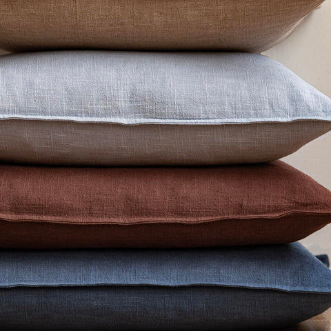 Foindtower 22x22 inch cover fits standard cushions for living spaces.